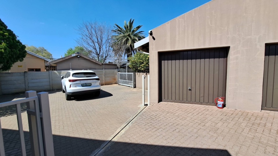 2 Bedroom Property for Sale in Fichardt Park Free State